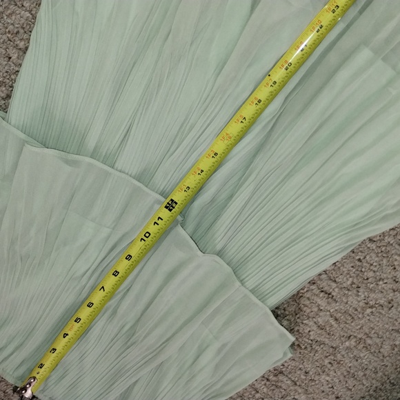 ⭐ Exlura Green Shorts Jumper  Women's Size Large Adjustable Straps - Picture 6 of 9